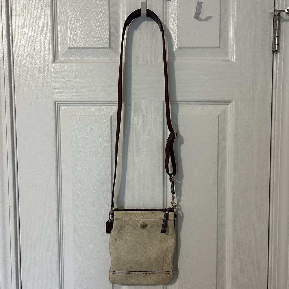 Coach Off‎ White and Maroon Swing Crossbody Bag